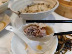 蟹粉小笼-光明邨大酒家(淮海路店)