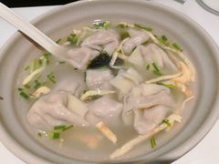 鸡汁小馄饨-光明邨大酒家(淮海路店)