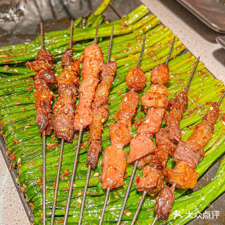 一家宝藏工业风烧烤|MOKY烧烤工厂