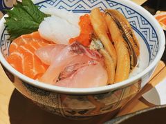 自选丼饭定食-板长寿司(铜锣湾店)