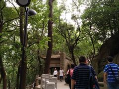 -灵岩山风景区