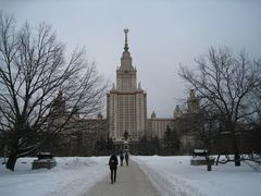 -莫斯科大学