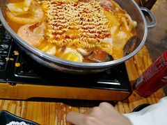 -辛明堂洞韩式芝士年糕火锅(万达店)
