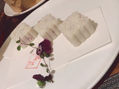 玫瑰山药糕-晶苑餐厅(爱琴海购物中心)