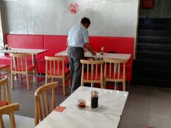 大堂-百年尹氏汤包(湖南路狮子桥店)