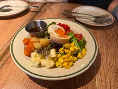 烟熏鸡肉藜麦蔬菜色拉-玛格萝妮比萨屋(陆家浜路店)