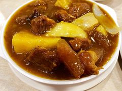 咖喱牛腩跟饭-喜莲咖啡