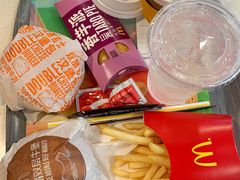 卡布奇诺-麦当劳(北京路广百广场店)