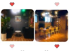 -新华里咖啡书吧(新华书店小寨店)