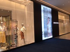 -URBAN REVIVO(西安Momopark店)
