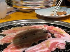 -唯成•韩国炭火烤肉 유성고기