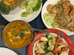 -Pakwan Restaurant & Bar