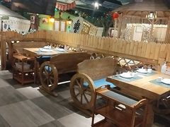 -老阿妈蒙古村·蒙古包·草原文化·歌舞表演(老君堂店)