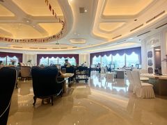 -白金汉爵大酒店-24小时餐厅