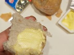 -飨食汇全日制餐厅·昆山皇冠假日酒店(九方店)