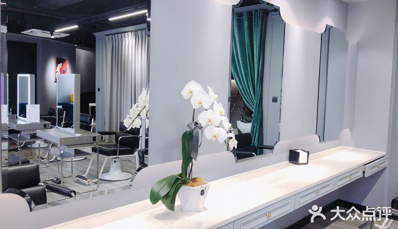 💈自由手艺人日系染烫初体验💇‍♀️