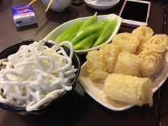 响铃卷-随变烧烤麻辣鸡煲(佐敦店)