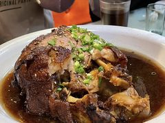 -老码头黑皮肘子锅包肉(文政街店)