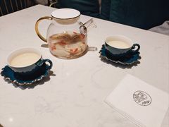 百合雪梨茶-董小姐咖妃·咖啡·简餐.意面(松江大学城店)