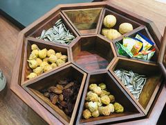 -红鼎豆捞·非遗鲍皇汤火锅(宝丰路店)