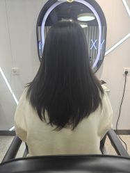 -丝语萱形象