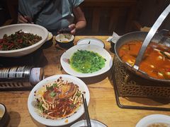 -老滇山寨•云南特色菜•地方菜•民族风情歌舞表演(金碧店)