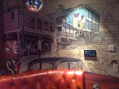-环球梦主题KTV(曲阳生活购物中心店)