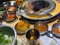 刀鞘五花肉-姜虎东白丁烤肉(恒隆广场店)