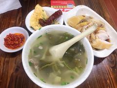 标配酸菜猪杂汤饭-陈记汤饭(水巷口店)