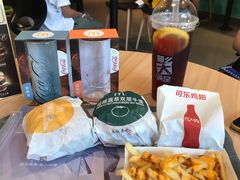 -麦当劳(金山红星美凯龙DT店)