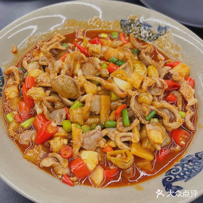 潇湘阁(三里屯SOHO店)酸辣鸡胗图片