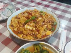 -小锅饭豆腐馆(太原街店)