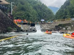 -安吉龙王山峡谷漂流