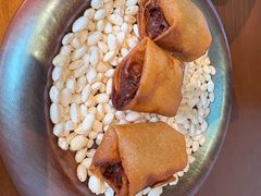 -包整·丝娃娃(一览甲秀楼风景店)