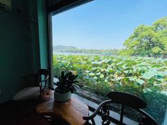 -湖畔居茶楼(湖滨店)