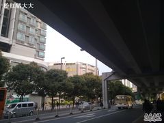 -玉珑泉·汤泉美食水疗(海珠店)