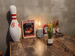 -HIGH FIVE哈福手工汉堡(桂林路店)