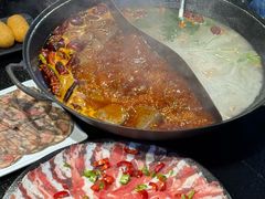 -鹿鸣山草本茶香火锅(园西路店)