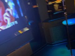 -K+全国连锁KTV(绿地缤纷天地店)