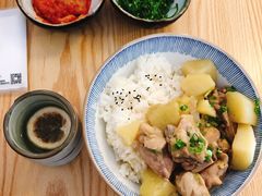 土豆焖鸡饭-春笙食堂.丼饭拉面寿司(GOGO新天地店)