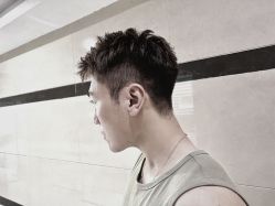 -鸿運 BARBER SHOP男士理发馆