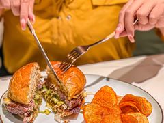 -潮一不贰·法式甜品·生日蛋糕·西式简餐(外滩店)