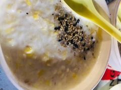 -清真老马家国华牛奶鸡蛋醪糟(正宁路店)