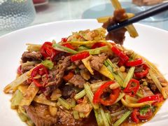 摔打黄牛肉-径山十八道·风味民间菜(杭州总店)
