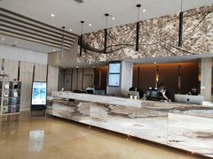 -西安大雁塔科技大学地铁站亚朵酒店