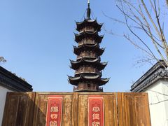 -龙华寺