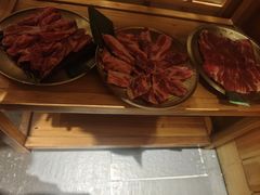 -韩烧牛中牛·甄选黑牛烤肉(黑金店)