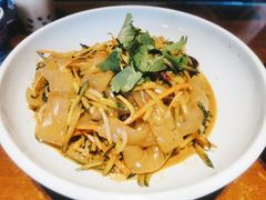 东北拉皮盆菜-95号酱骨·一块豆腐(展春园西路店)