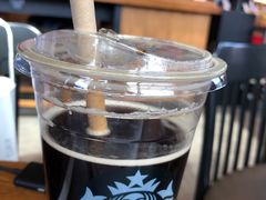 -星巴克(西安曲江银泰店)