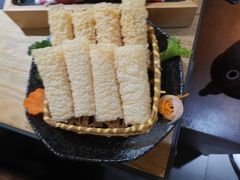 黄金卷-湊湊火锅·茶憩(上海合生汇店)